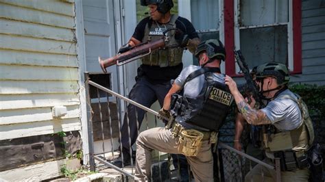 Operation North Star Us Marshals Capture 1500 Fugitives Over 30