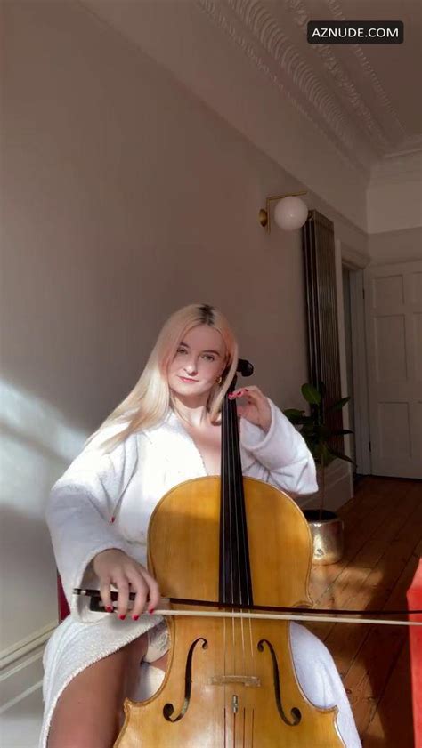 Sommer Ray Camel Toe Ass And Hard Nipples During Workout On Instagram Story Aznude