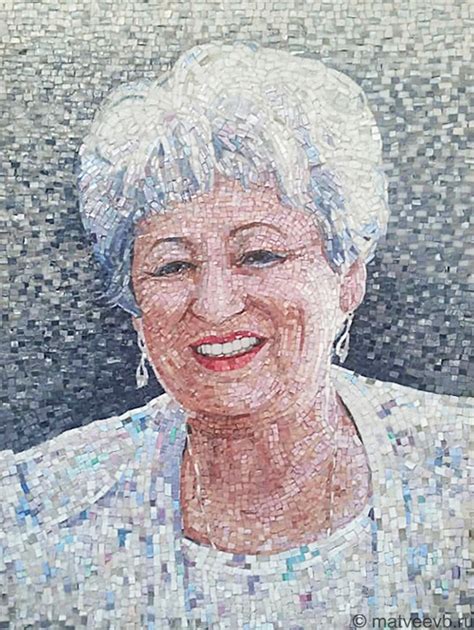Портрет из мозаики