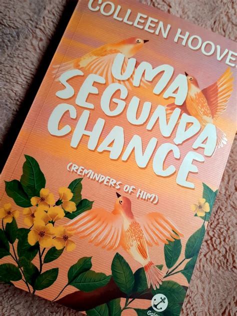 A Book Titled Uma Segunpa Chance Is Laying On The Floor