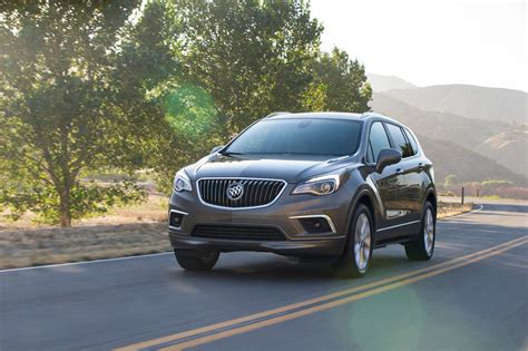 Comparison Buick Envision 2015 Vs Chevrolet Equinox SUV 2016