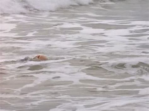 Naked Kelly Packard In Baywatch