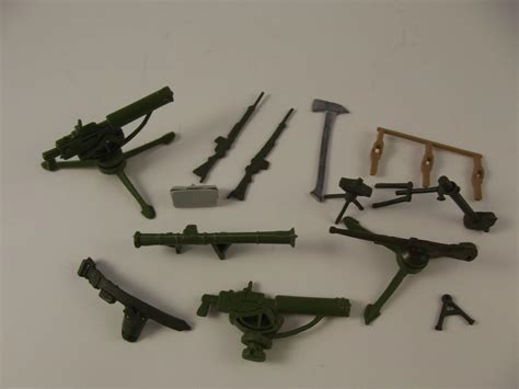 1950s Wwii Toy Soldier Guns And Accessories One Please Etsy