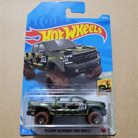Jual Hot Wheels Chevy Silverado Trail Boss Lt Baja Blazers Army Shopee Indonesia