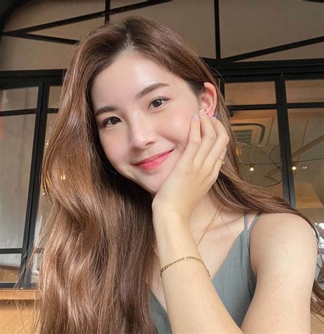 Hot Singaporean And Malaysian Girls To Follow On Instagram Season Sexy For You