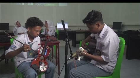 Instrumen Lagu Lalayon - YouTube