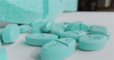 Estradiol tablet 2mg 887 | 2 b by BluShine | Download free STL model ...