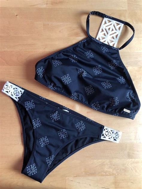 Maillot de bain Roxy S Neu Boho Bikini Neu gemäss Beschreibung in St Aubin FR für CHF 39
