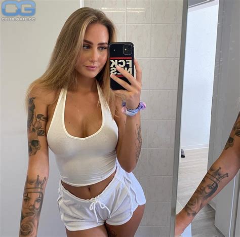 Emely Siebert Nude Pictures Onlyfans Leaks Playboy Photos Sex Scene Uncensored