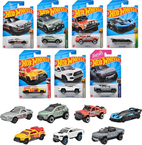 Amazon co jp ホットウィール Hot Wheels ベーシックカー アソートミニカー36台入り BOX販売 3才 98KN C4982 おもちゃ