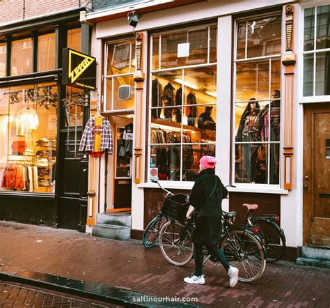 Vintage Stores Amsterdam – 11 Vintage Clothing Stores in Amsterdam