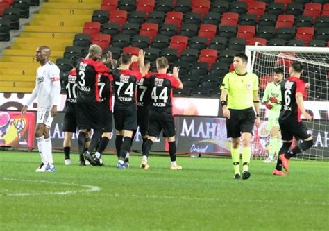 Süper Lig Gaziantep FK 1 Beşiktaş 0 İlk Yarı