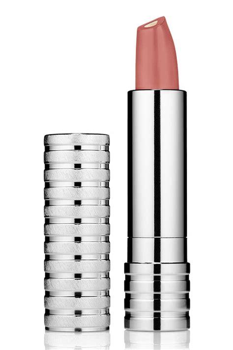 DOĞAL IŞILTI EN İYİ NUDE RUJ