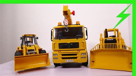 Pr Sentation De Jouets Bruder Camion Grue Bulldozer Tractopelle