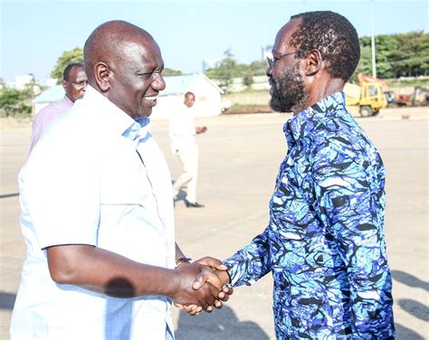 Africa Updates On Twitter RT WilliamsRuto At The Kisumu State Lodge