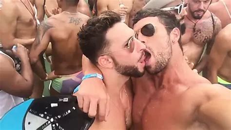 Hot Guys Cum Kissing Gay Man Man Porn XHamster