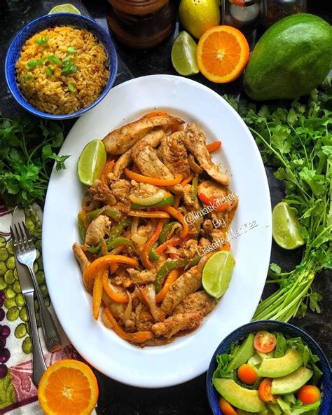 limaskitchen shared a photo on Instagram Fajitas de pollo al limón