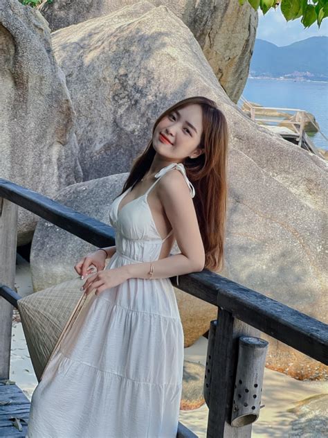 Sau N O Clip Ph T Hot Girl G Y S T S N M Nh Gi Ra Sao