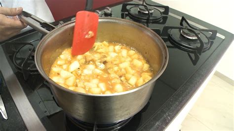 Chef Renato Lobato Ensina A Preparar Chutney De P Ssego Castanha