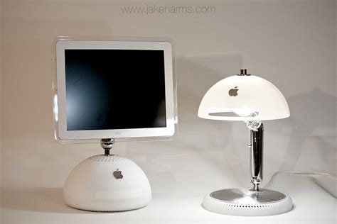 The Vintage Mac Museum » Blog Archive » Repurposing Old Macs with the iLamp