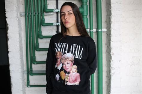 El Noticiero Vintage Sudadera Lolita Ayala Shop