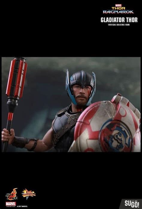 Hot Toys EX DISPLAY Thor Ragnarok Gladiator Thor Scale