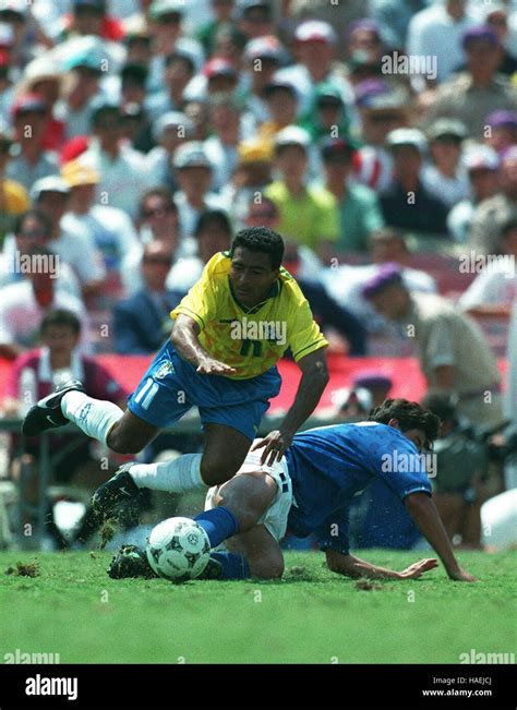 Romário 1994 World Cup Hi Res Stock Photography And Images Alamy