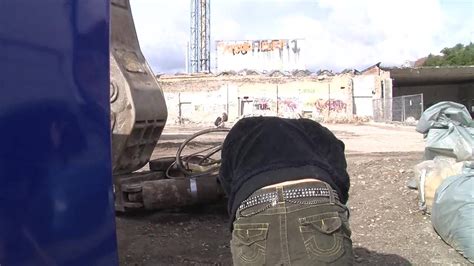 Having Sex In The Street With A Big Pussy Cat Cnn Amador