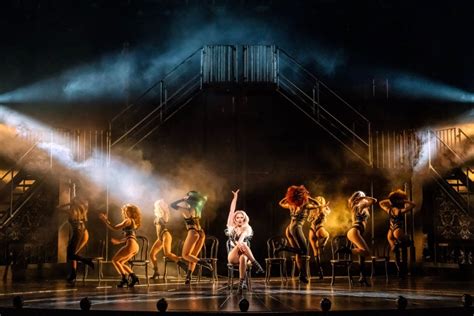 burlesque  musical    west  theatre