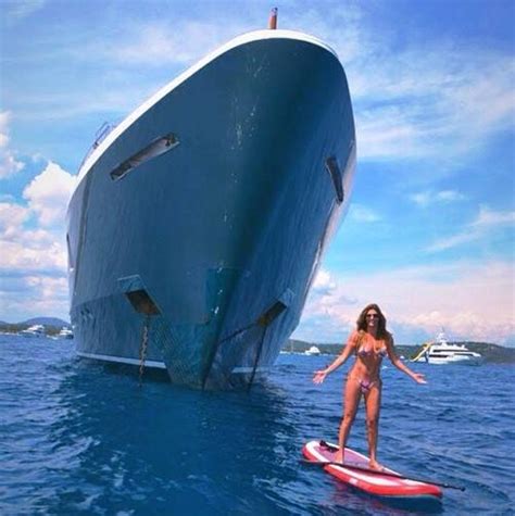 Naked Montserrat Oliver Added By Pepelepu