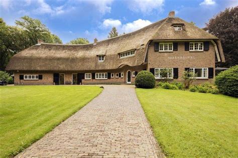 Magical Thatched Homes That Are Beautiful Inside And Out