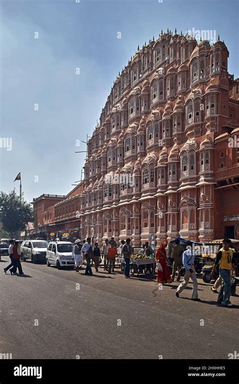 Nov Hawa Mahal Palace Of Winds Or Palace Of The Breeze Badi