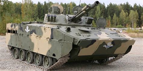 Російські ВДВ отримали одинадцятий батальйон БМД-4М