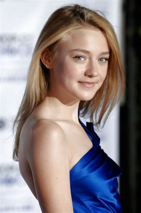 Celeb Cum Targets Dakota Fanning Porn Pictures XXX Photos Sex Images 842399 PICTOA