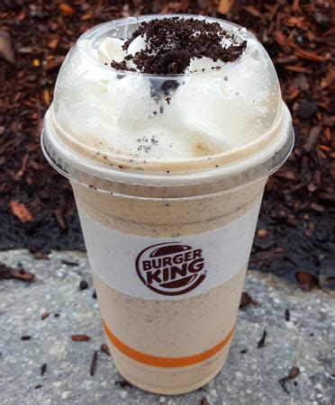 On Second Scoop: Ice Cream Reviews: Burger King Pumpkin Spice Oreo Shake