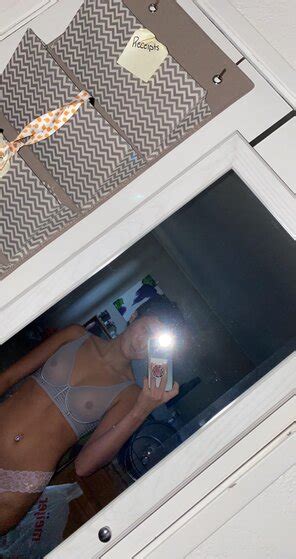 Do We Like Mirror Pics Porn Pic