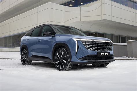 Новый Geely Atlas официально представлен в России: богатые версии и ...