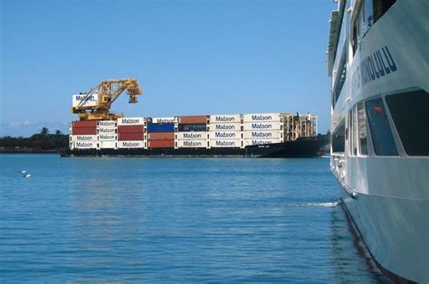 Honolulu Harbor Oahu To