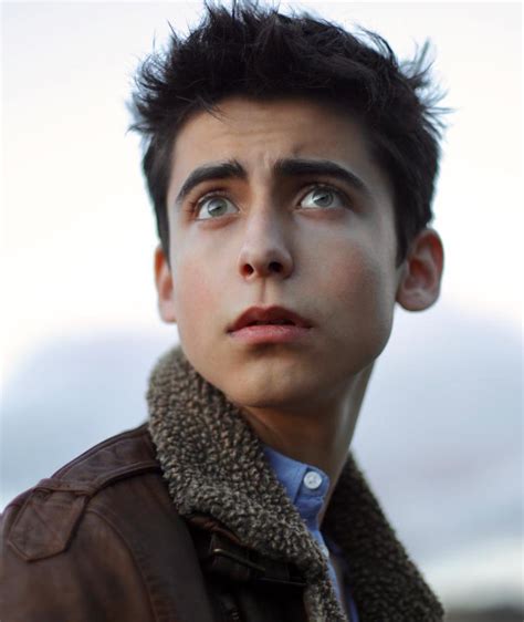 Aidan Gallagher's Instagram, Twitter & Facebook on IDCrawl