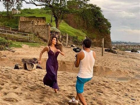 Geneva Cruz Sizzles In A Bikini At 46 GMA Entertainment