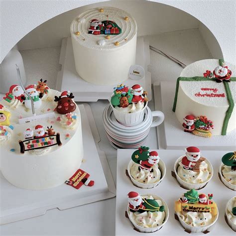 Merry Christmas Cupcake Toppers Christmas Cake Topper Soft Glue Santa