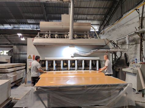 Laminating Press Machine And Other Plywood Hot Press Machine