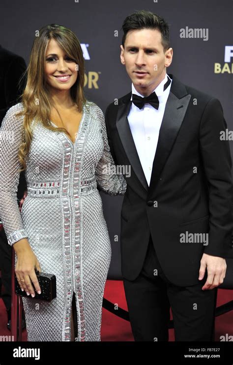 Zurich Suisse Jan Lionel Messi Et Femme Antonella Roccuzzo