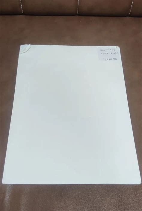 white plain decor paper size     mm  rs kg