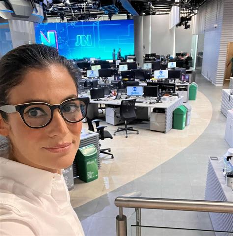 Renata Vasconcellos Mostra Bastidores Do Est Dio Do Jornal Nacional