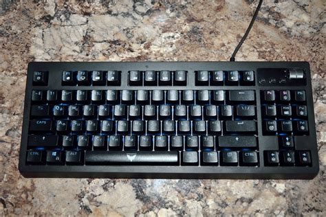 Клавиатура CROWN MICRO CMGK-900 (CM000003332) — купить в интернет ...