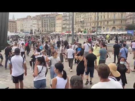 Marseille Le Cort Ge Anti Pass Sanitaire Retourne Vers Le Vieux Port