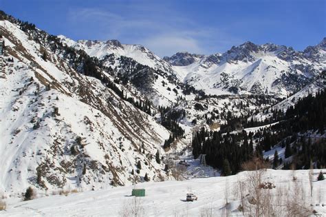 Золотые горы Медео (76 фото)