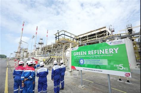 Kilang Pertamina Internasional Salurkan Perdana BBM Biosolar B40