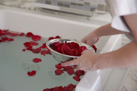 Add Rose Petals To Your Next Bath For A Your Own Spa Day Stay Hydrated